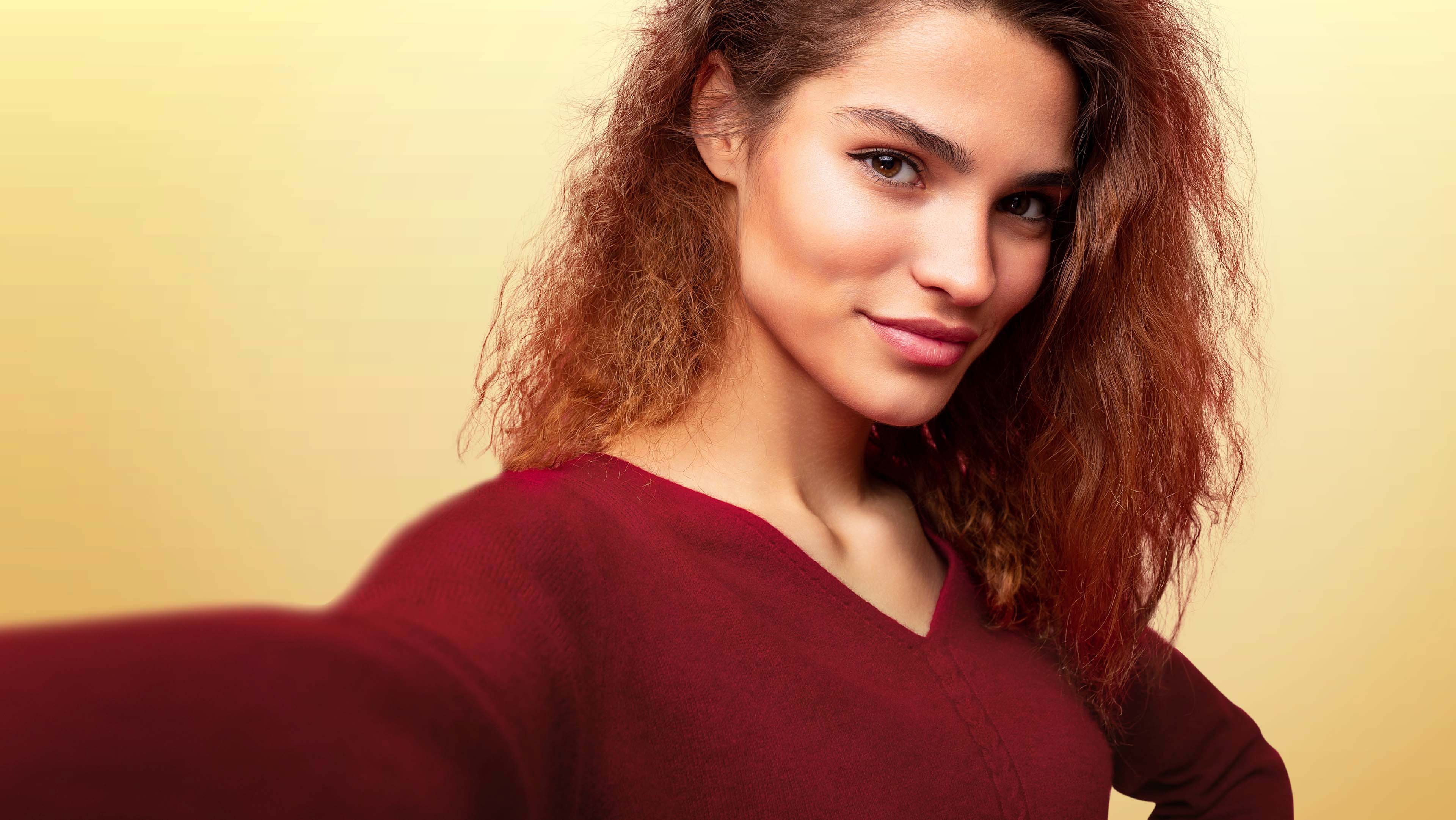 HISENSE INFINITY H60 ZOOM - 16MP Clear Selfie