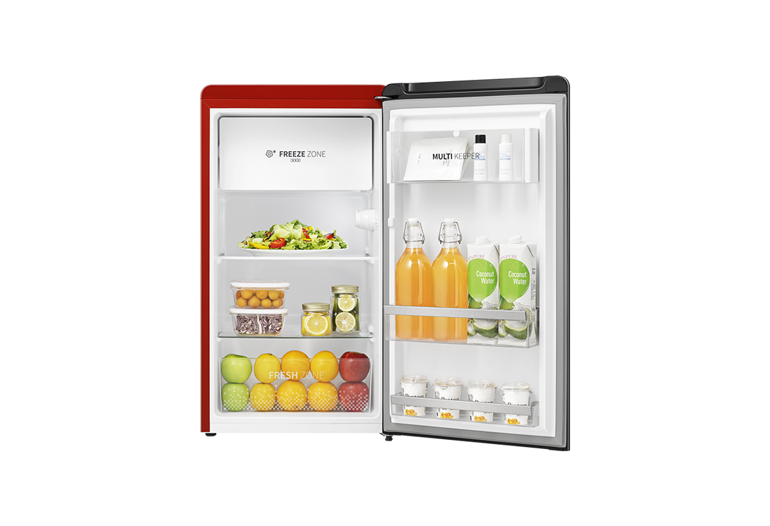 Hisense RS-12DR - Gallery Image Side View Front with Food